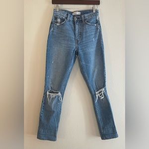 A&F 90’s Skinny High Rise